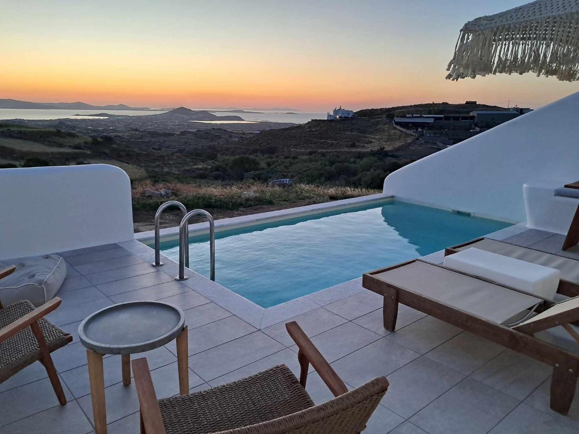 Ariadne'S Crown Suites Astro Concept Pool Luxury Naxos Vívlos 外观 照片