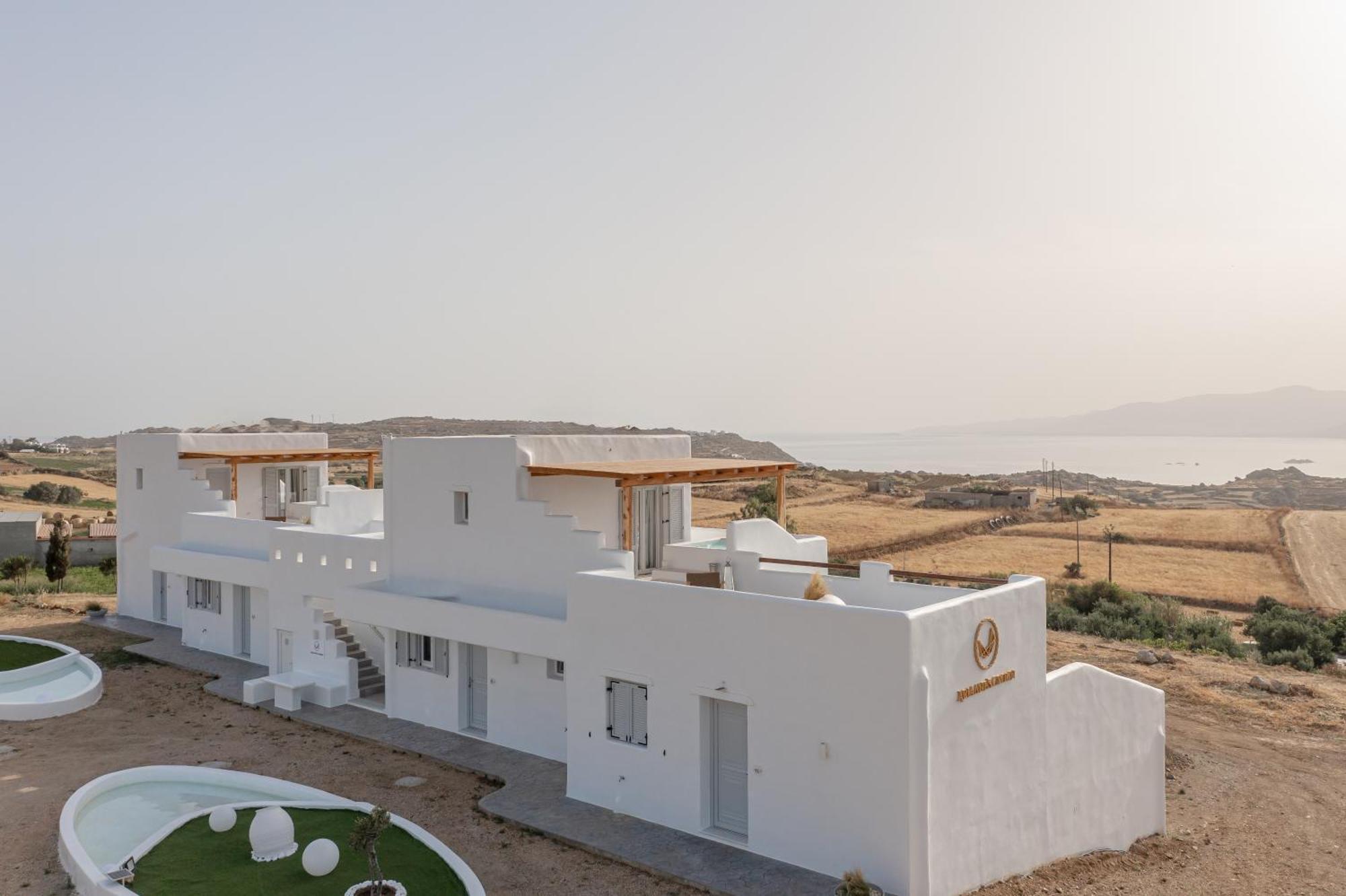 Ariadne'S Crown Luxury Suites With Private Pool Vívlos 外观 照片